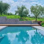 Villasgarda - *