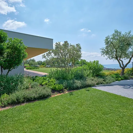 别墅 Villasgarda -