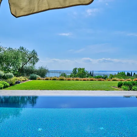 Вілла Villasgarda -